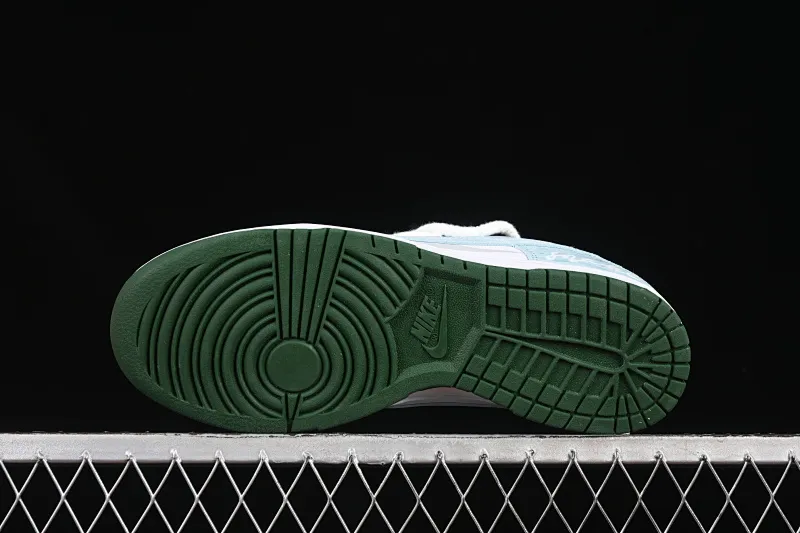 All categories Nk SB Dunk Series Nk SB Dunk Low High-end customized low-top sneakers Nike Dunk Low Spirit Snake Xiangrui Advanced deconstruction rendering white blue low-top casual sneakers DD1391-101